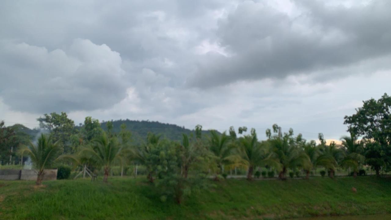 Baan Suan Madam บ้านสวนมาดามวังน้ำเขียว Экстерьер фото